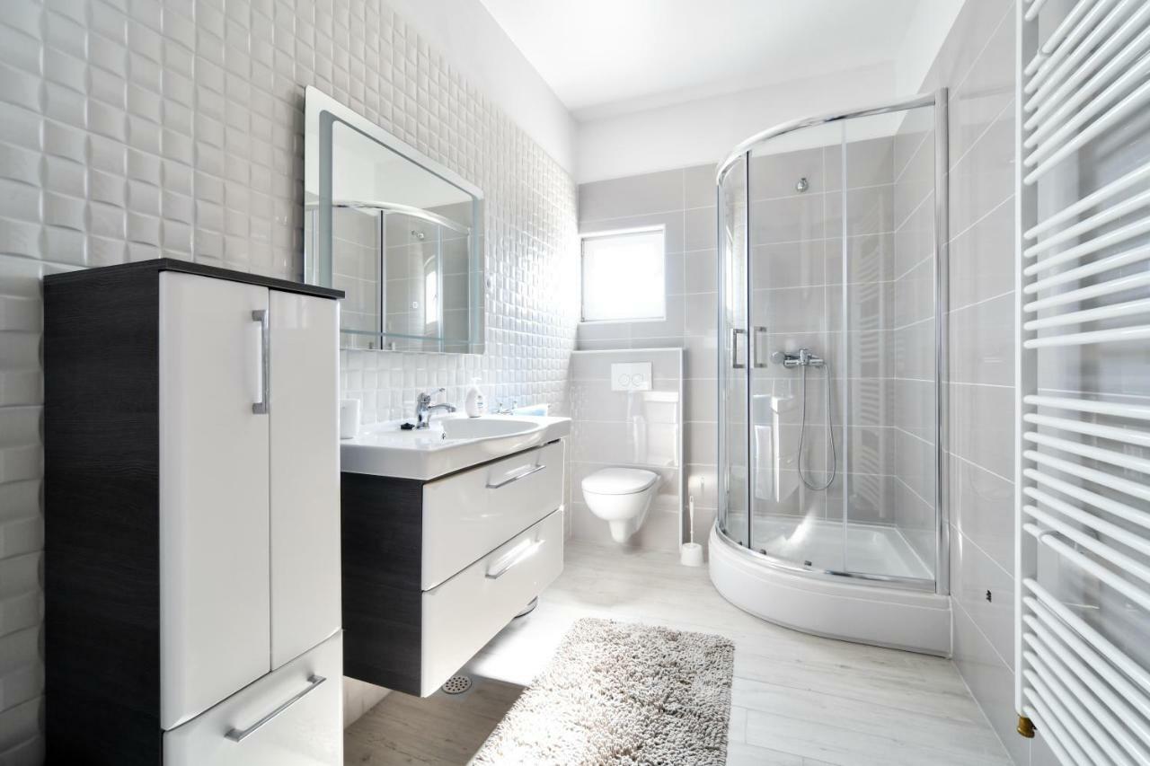 Apartman Novokmet-Crno Hotell Zadar Eksteriør bilde